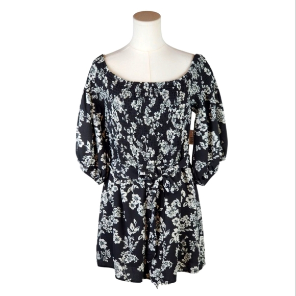 Premier Amour Black White Floral Smocked Romper Size 16 Puff Sleeve Off Shoulder - Picture 2 of 12